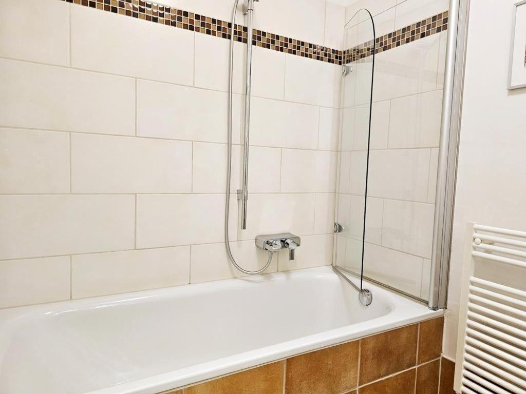 Residenz-Strandstrasse-14-Wohnung-16 Кюлунгсборн Экстерьер фото